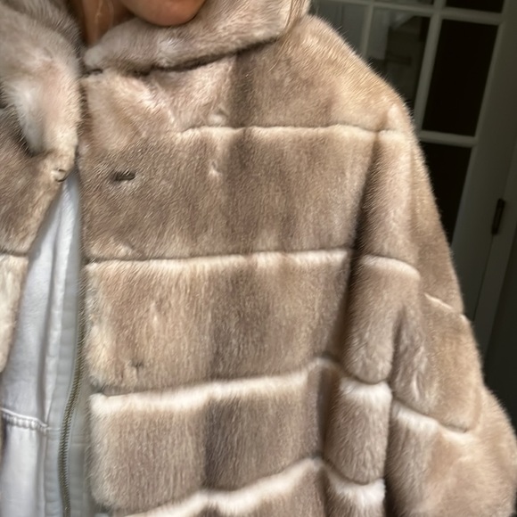 Mink hoodie - Picture 8 of 11